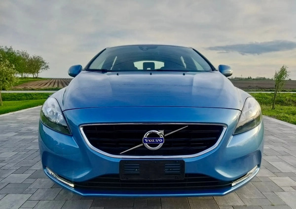 Volvo V40 cena 38900 przebieg: 171000, rok produkcji 2015 z Strzelce Opolskie małe 781